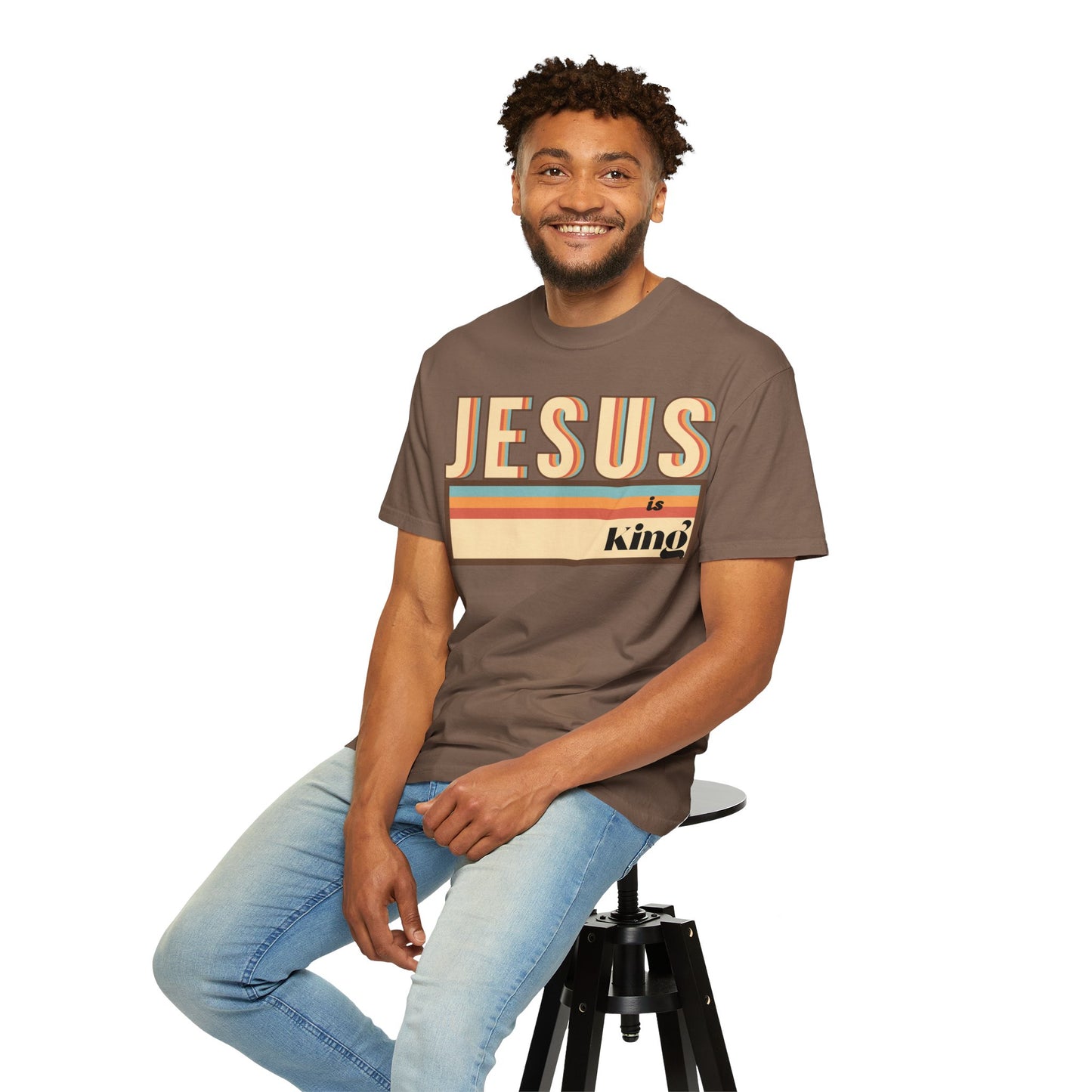 Jesus is King - Vintage Tee